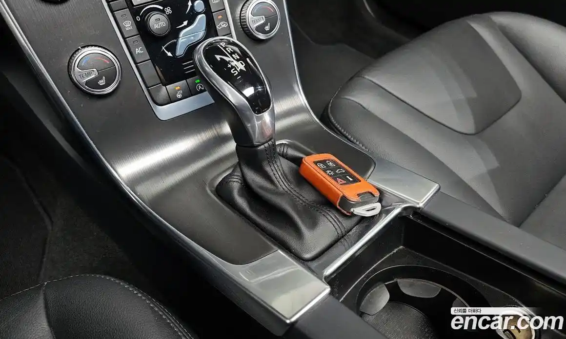 Volvo S60 2016 2.0 автомат (гидро), фото 9