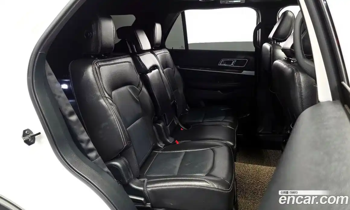 Ford Explorer 2018 2.3 автомат (гидро), фото 11