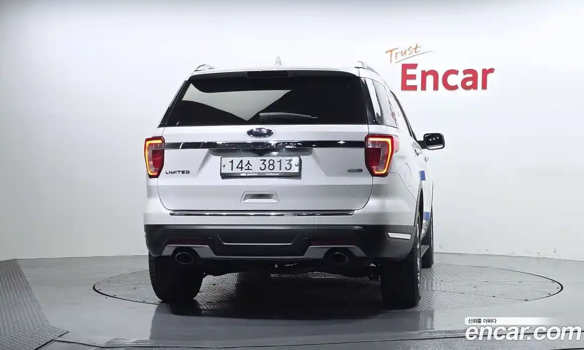 Ford Explorer 2018 2.3 автомат (гидро), фото 4