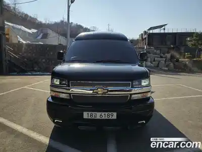 Chevrolet Express Van