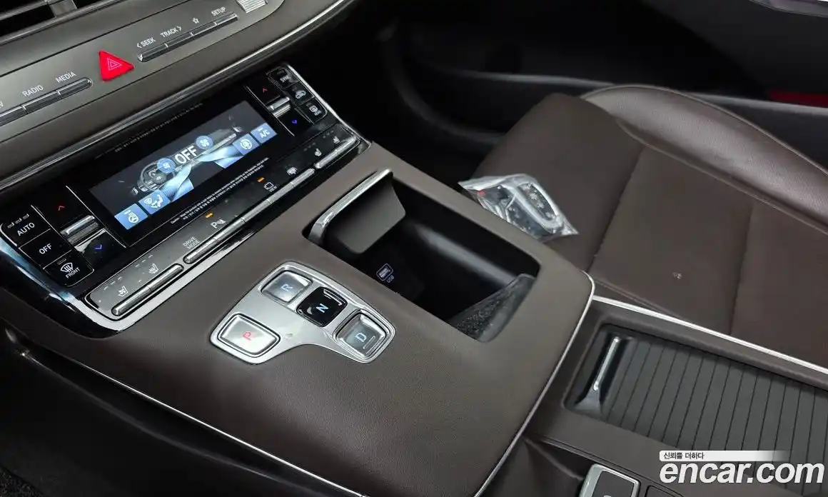 Hyundai Grandeur 2021 3.3 автомат (гидро), фото 9