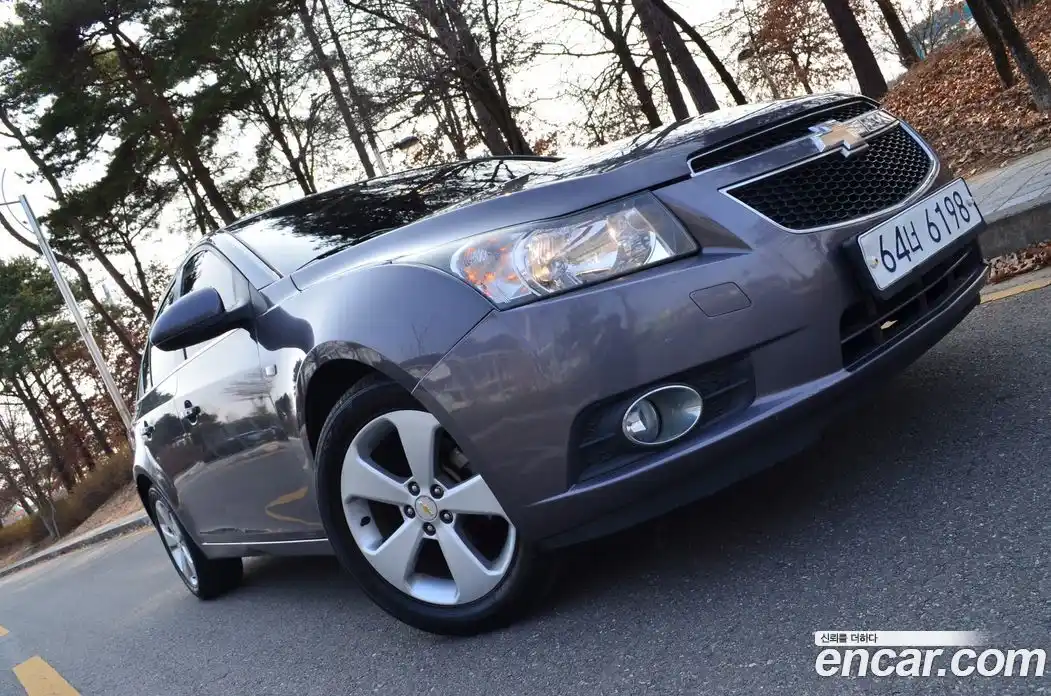 Chevrolet Cruze 2011 1.8 гидро, фото 1