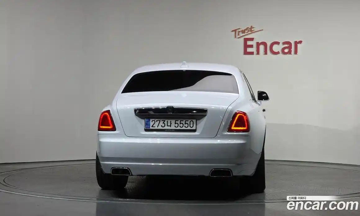Rolls-Royce Ghost 2019 6.6 гидро, фото 4