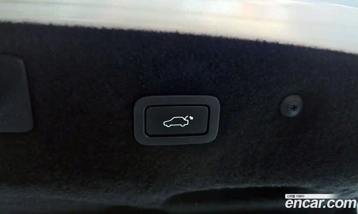 Jaguar XF 2019 2.0 гидро, фото 29