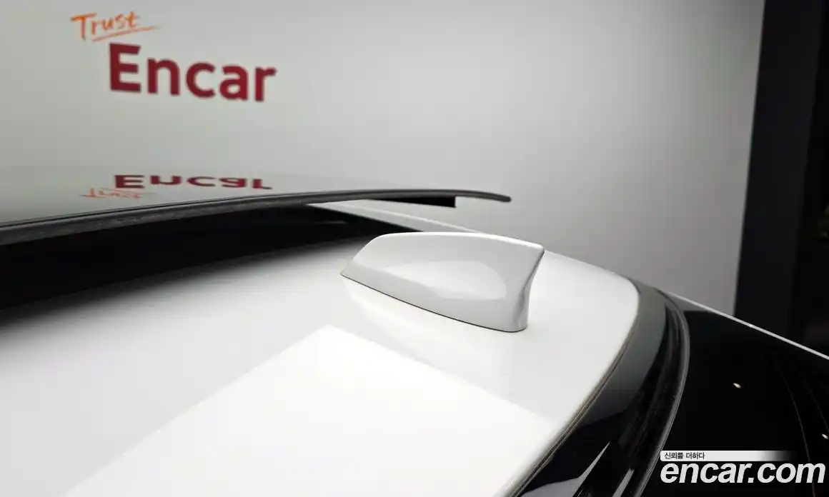 Jaguar XF 2019 2.0 гидро, фото 32
