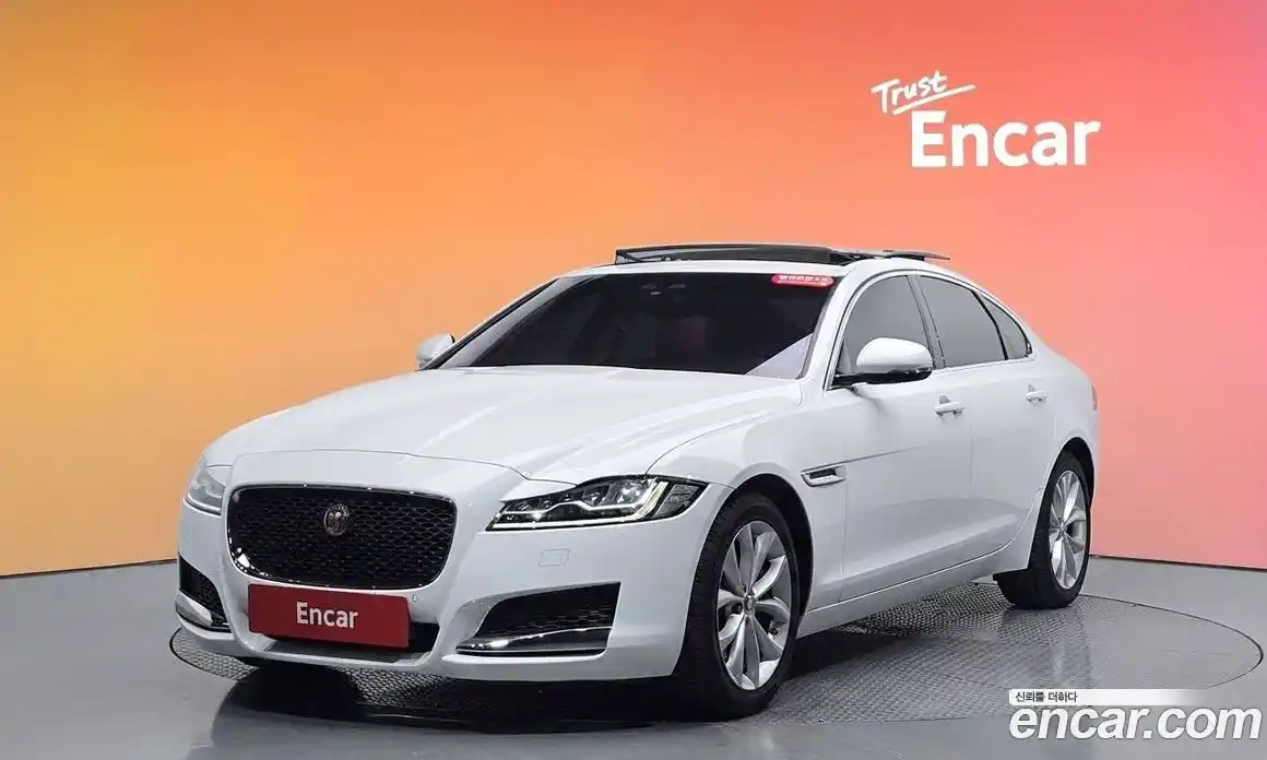 Jaguar XF 2019 2.0 гидро, фото 34