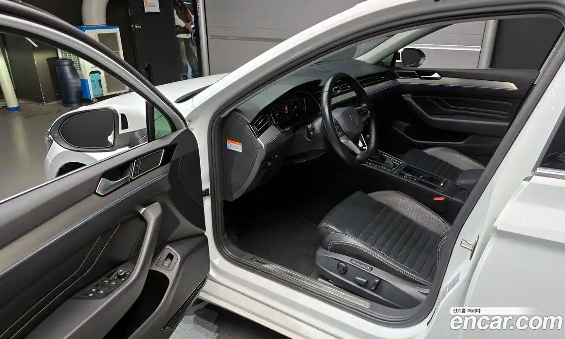 Volkswagen Passat 2021 2.0 автомат (гидро), фото 11