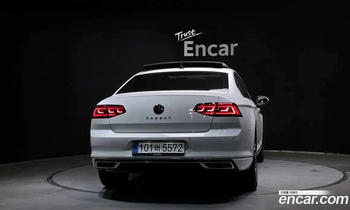 Volkswagen Passat 2021 2.0 автомат (гидро), фото 4