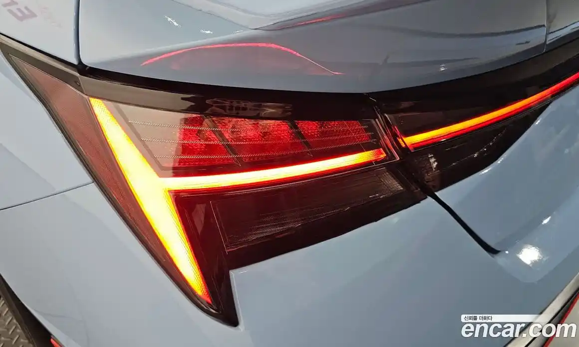 Hyundai Avante 2025 2.0 автомат (гидро), фото 8
