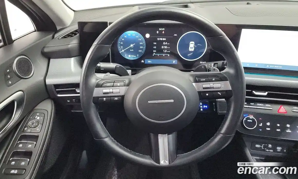Hyundai Sonata 2023 1.6 автомат (гидро), фото 19