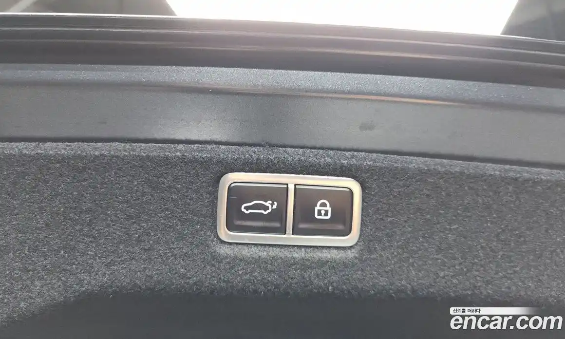Hyundai Sonata 2023 1.6 автомат (гидро), фото 23