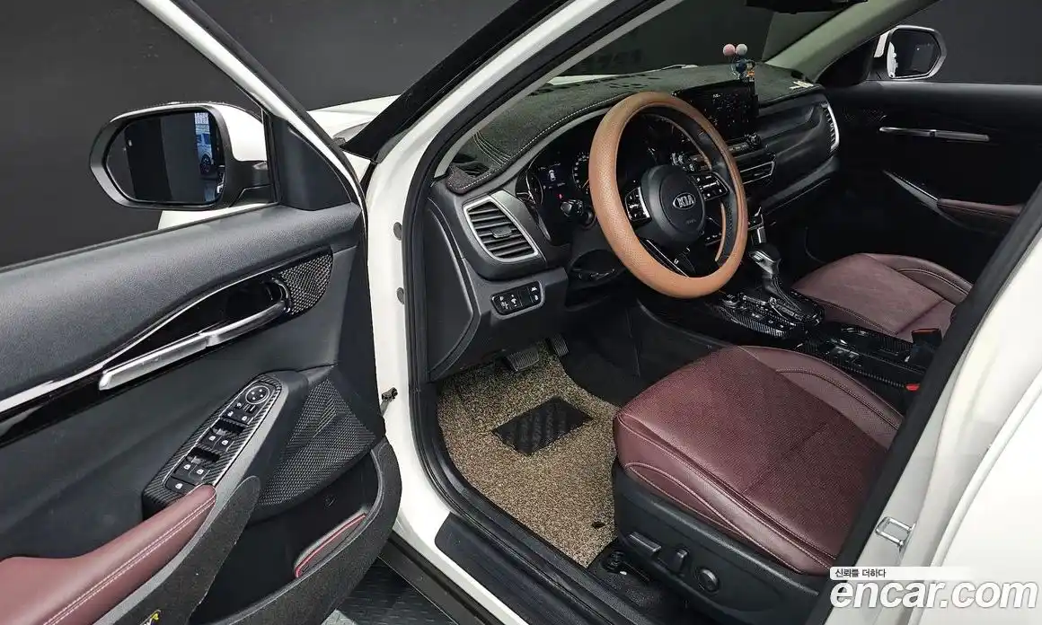 Kia Seltos 2021 1.6 автомат (гидро), фото 13