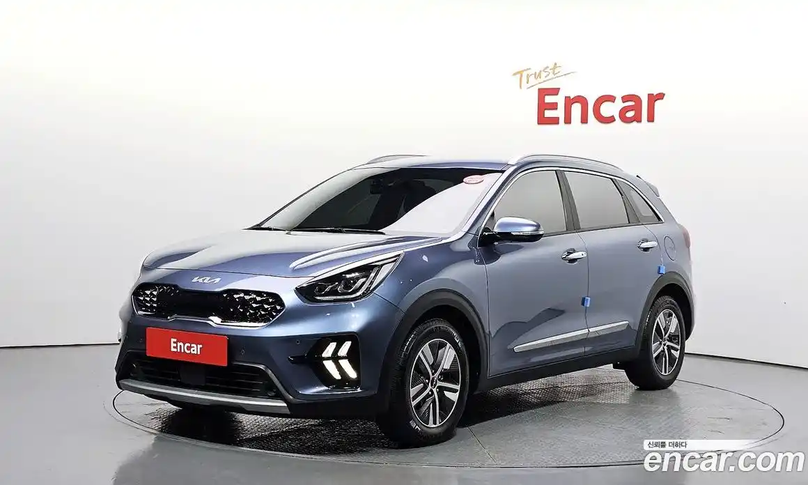 Kia Niro 2021 1.6 автомат (гидро), фото 1