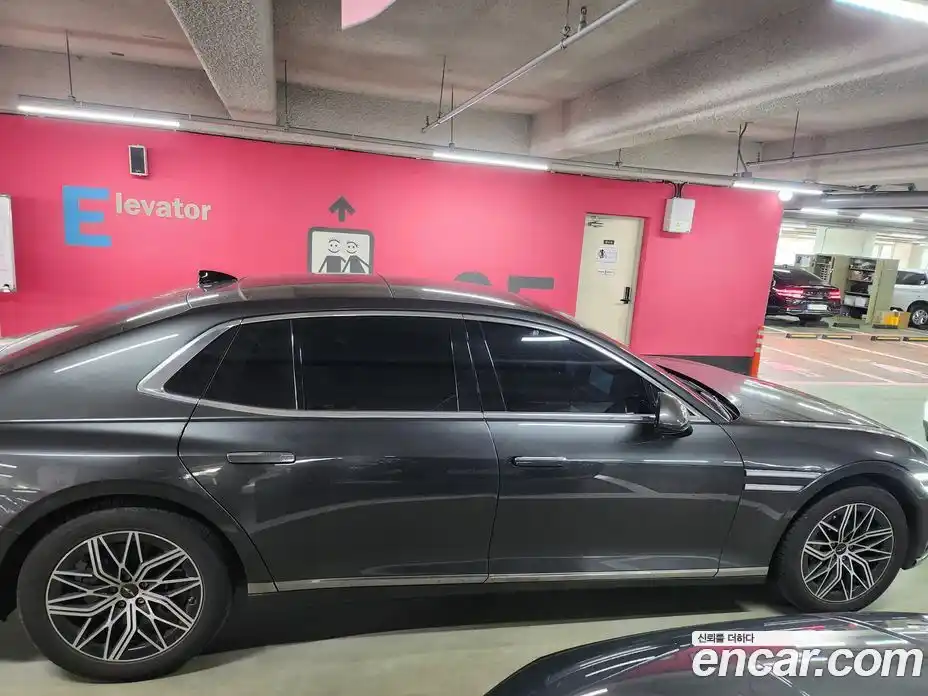 Genesis G90 2022 3.5 гидро, фото 5