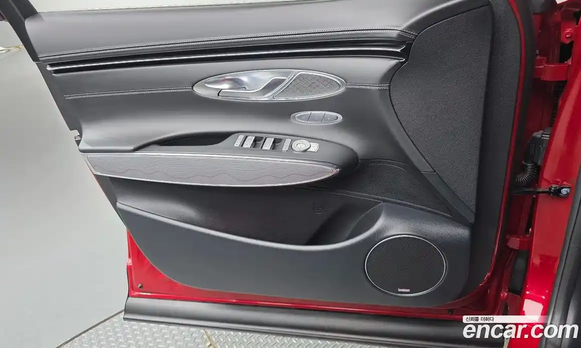 Genesis GV70 2023 3.5 гидро, фото 14