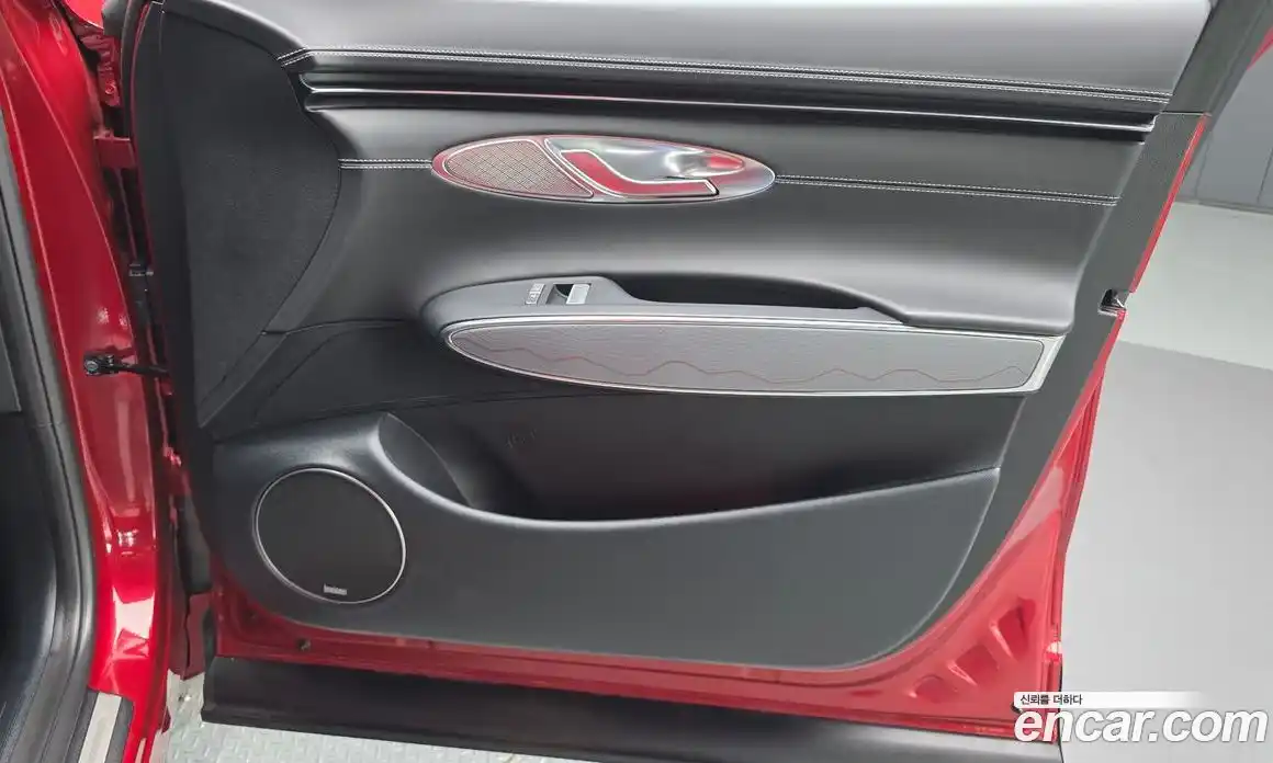 Genesis GV70 2023 3.5 гидро, фото 15
