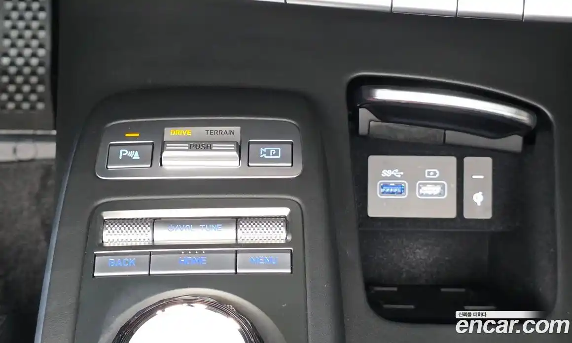 Genesis GV70 2023 3.5 гидро, фото 31