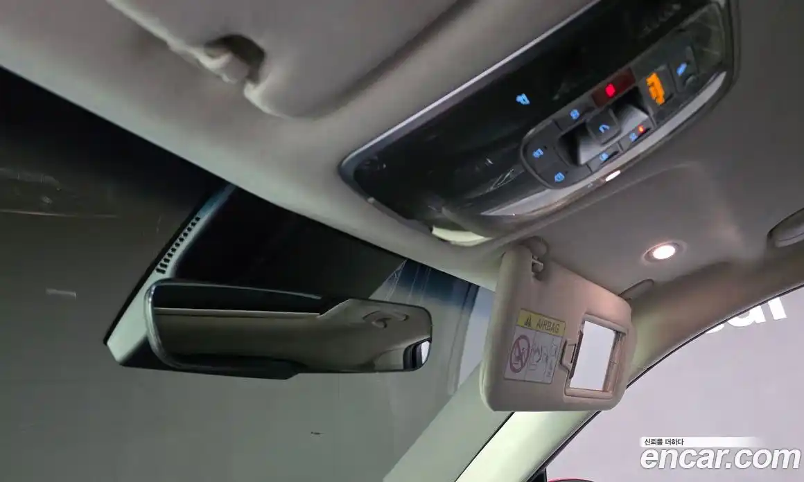 Genesis GV70 2023 3.5 гидро, фото 32