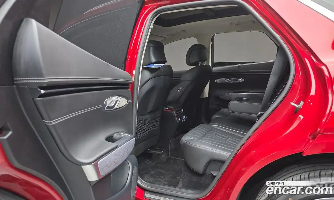 Genesis GV70 2023 3.5 гидро, фото 34