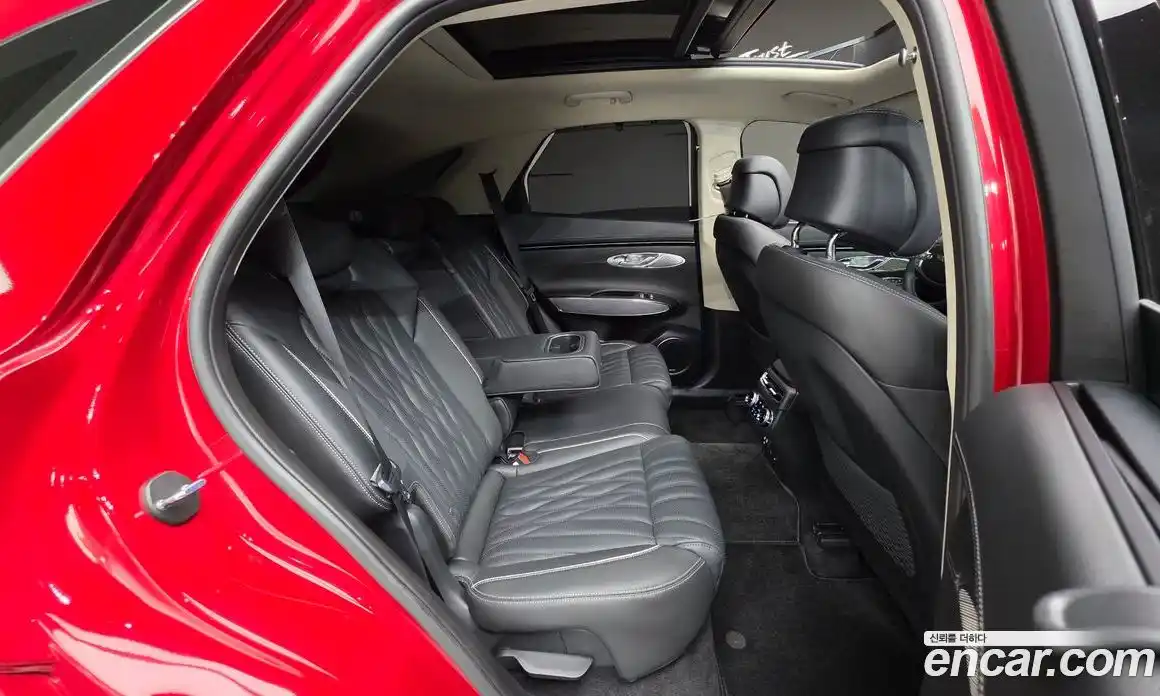 Genesis GV70 2023 3.5 гидро, фото 38