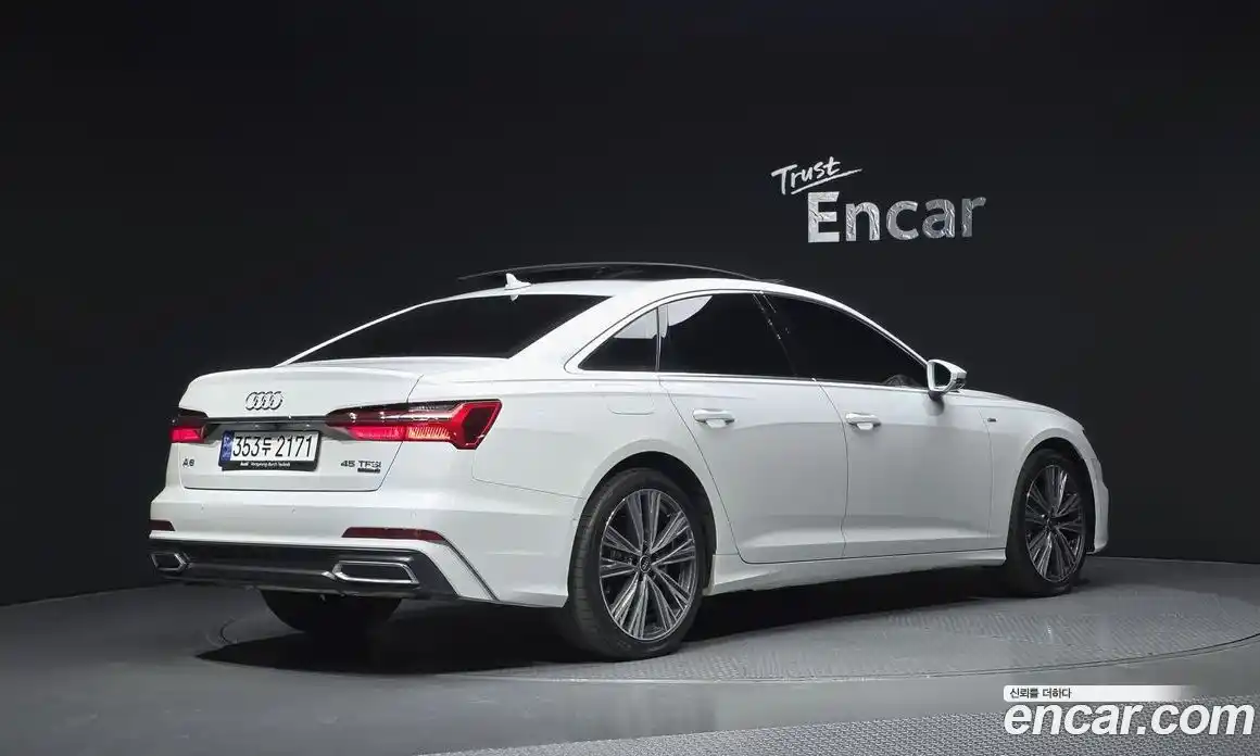 Audi A6 2023 2.0 гидро, фото 2