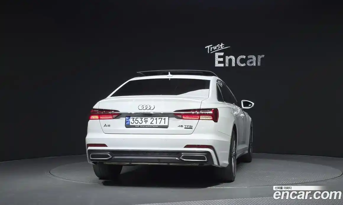 Audi A6 2023 2.0 гидро, фото 4