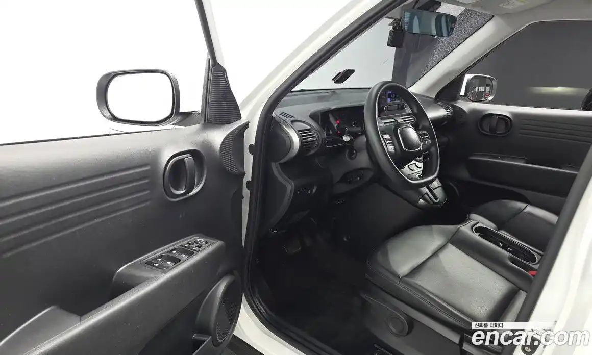 Hyundai Casper 2022 1.0 автомат (гидро), фото 11
