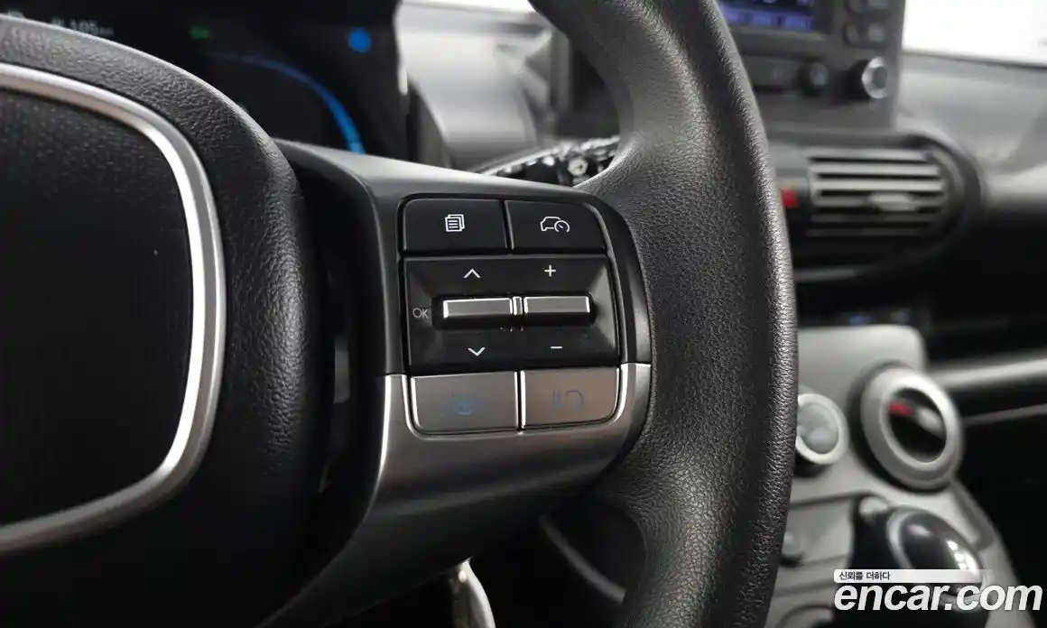 Hyundai Casper 2022 1.0 автомат (гидро), фото 17