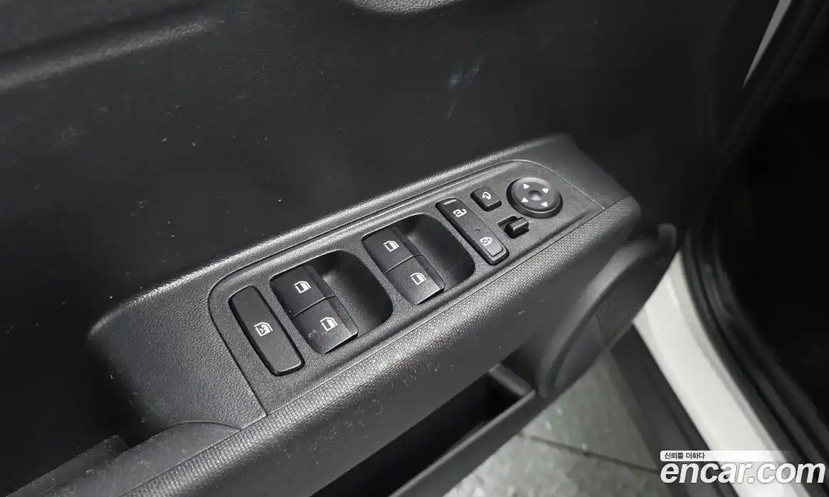 Hyundai Casper 2022 1.0 автомат (гидро), фото 19