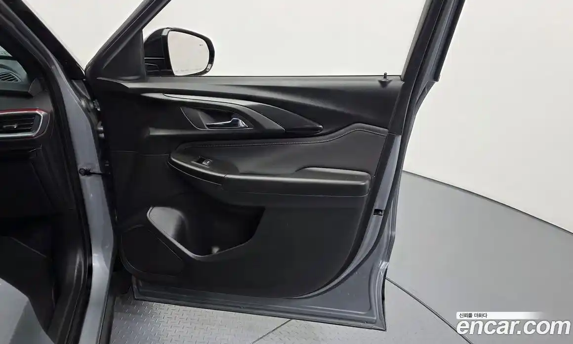 Chevrolet TrailBlazer 2023 1.3 гидро, фото 14