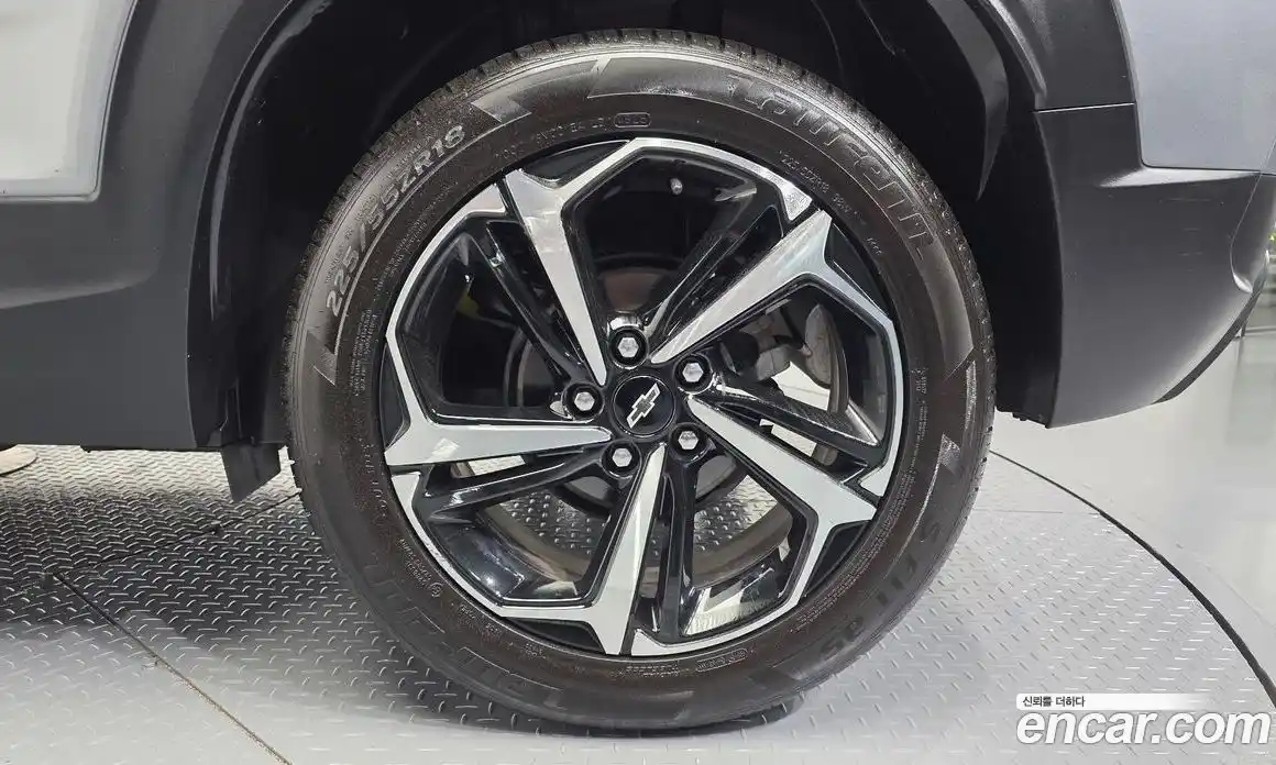Chevrolet TrailBlazer 2023 1.3 гидро, фото 7