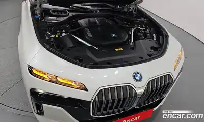BMW 7 серия 2023 3.0 автомат (гидро), миниатюра 6
