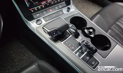 Audi A6 2021 2.0 автомат (гидро), миниатюра 12