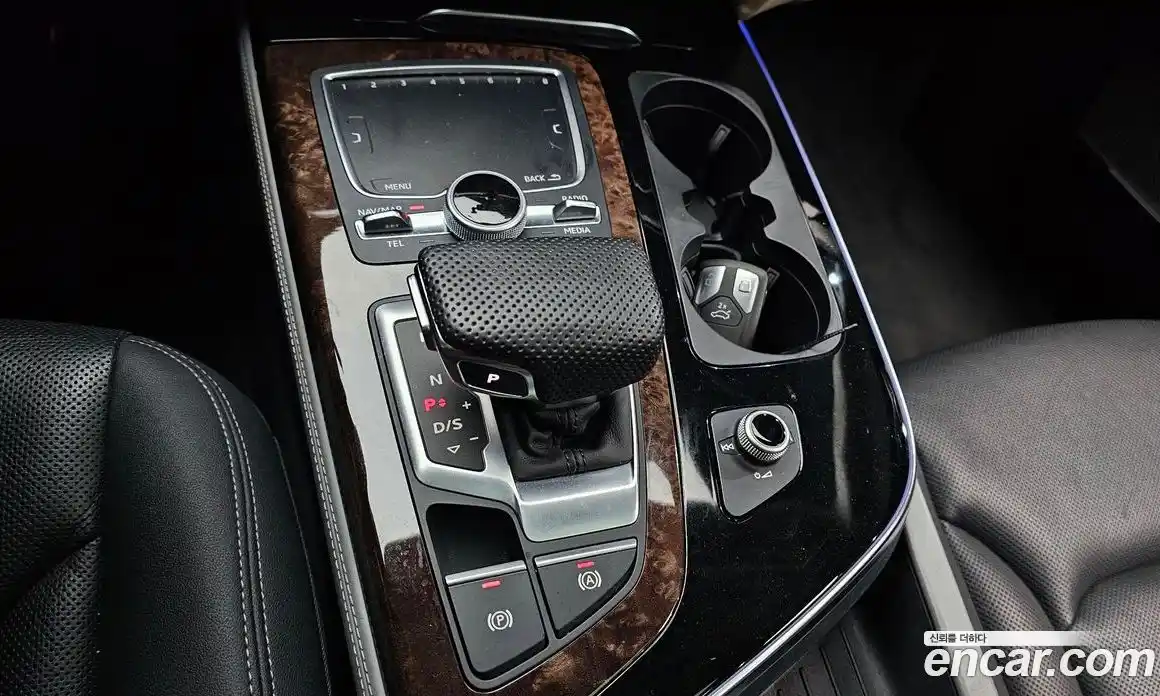 Audi Q7 2019 2.0 гидро, фото 12