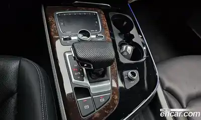 Audi Q7 2019 2.0 гидро, миниатюра 12
