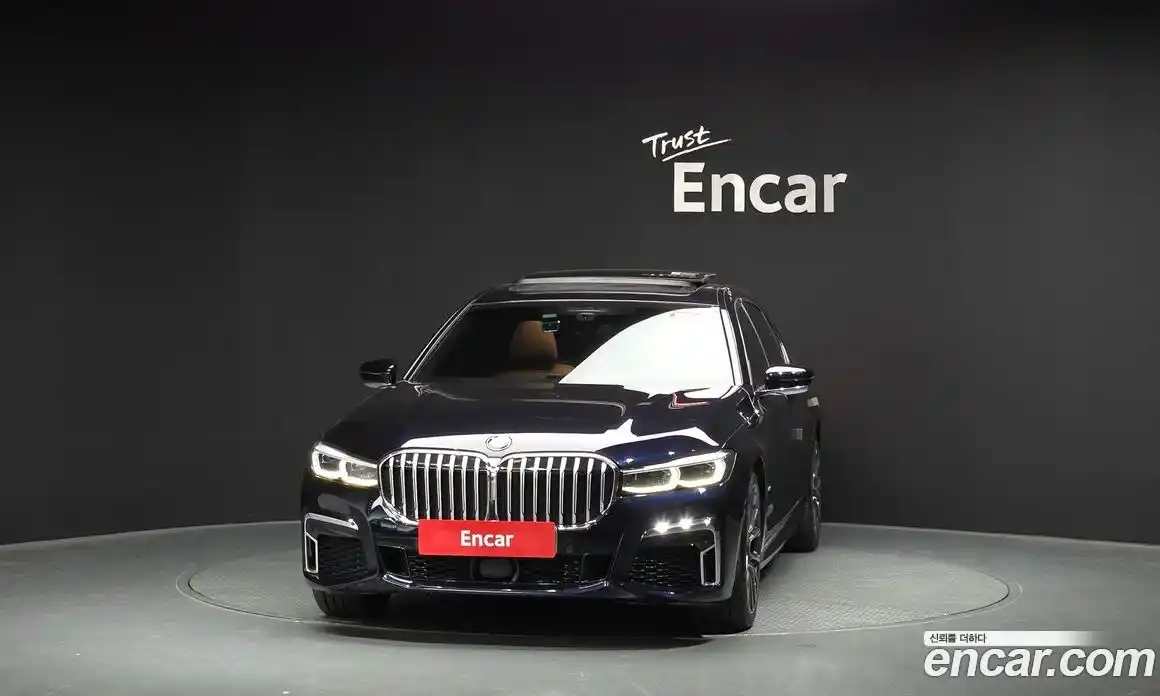 BMW 7 серия 2021 3.0 автомат (гидро), фото 2