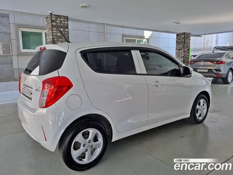 Chevrolet Spark 2017 1.0 гидро, фото 4