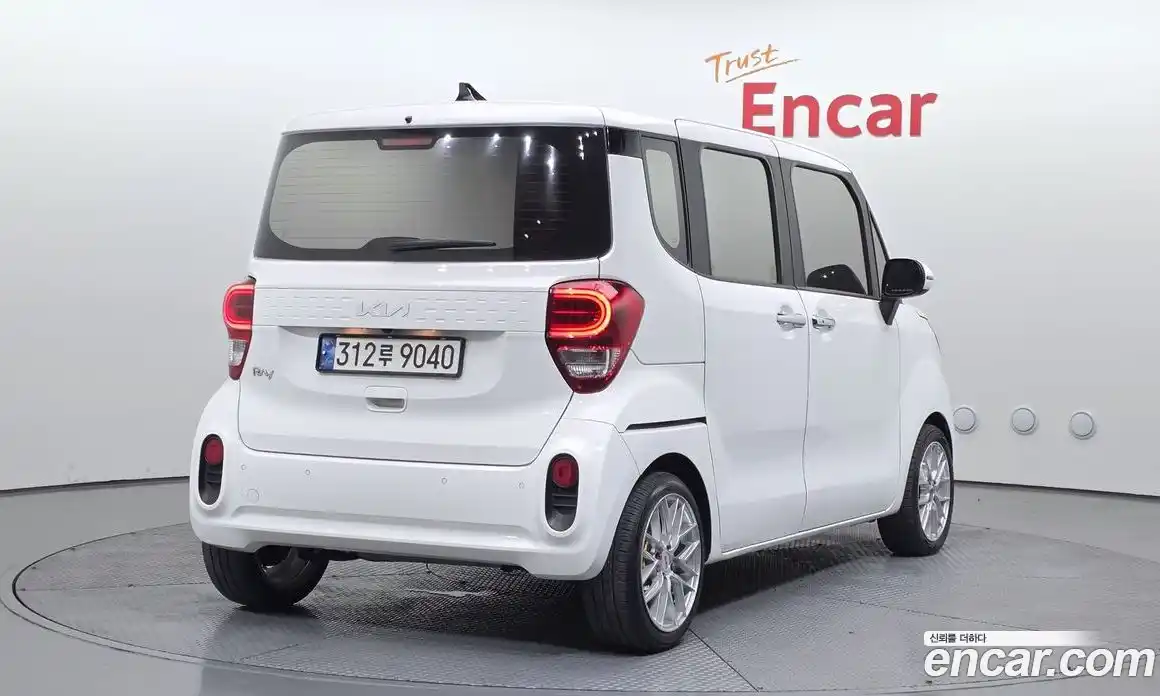 Kia Ray 2021 1.0 гидро, фото 2