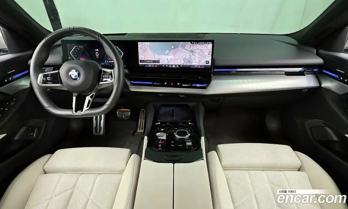 BMW 5-Series 2024 2.0 гидро, фото 10