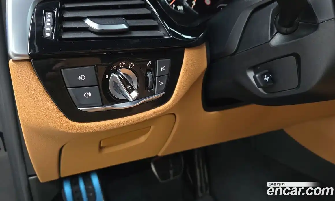 BMW 5-Series 2018 2.0 гидро, фото 28