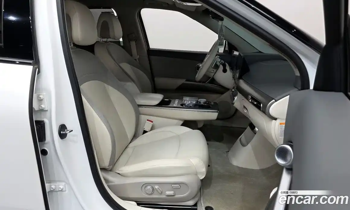 Genesis GV60 2022 0.1 гидро, фото 16