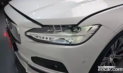 Volvo S90 2024 2.0 автомат (гидро), миниатюра 7