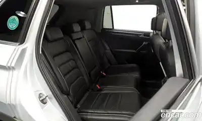 Volkswagen Tiguan 2018 2.0 автомат (гидро), миниатюра 11