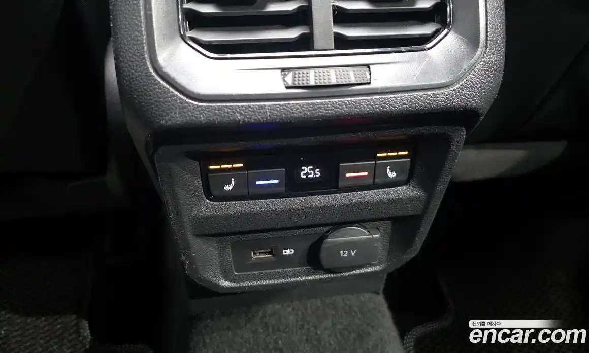 Volkswagen Tiguan 2018 2.0 автомат (гидро), фото 19
