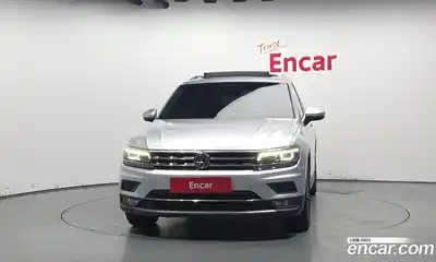 Volkswagen Tiguan 2018 2.0 автомат (гидро), миниатюра 3