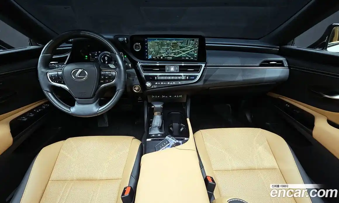 Lexus ES 2023 2.5 гидро, фото 9