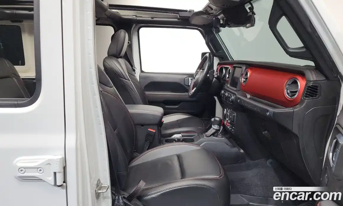 Jeep Wrangler 2021 2.0 автомат (гидро), фото 16