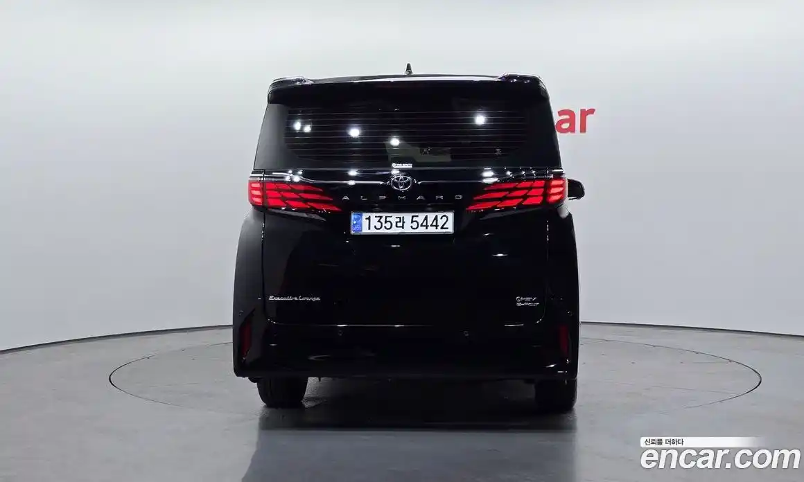 Toyota Alphard 2024 2.5 гидро, фото 4