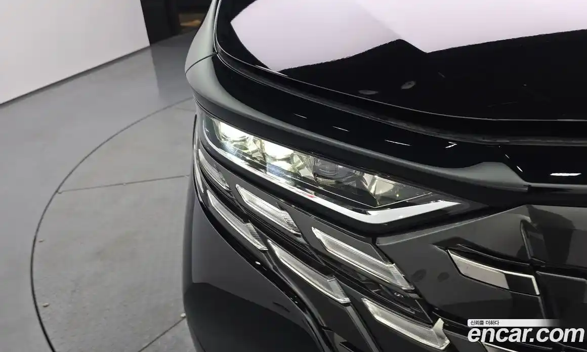 Toyota Alphard 2024 2.5 гидро, фото 8