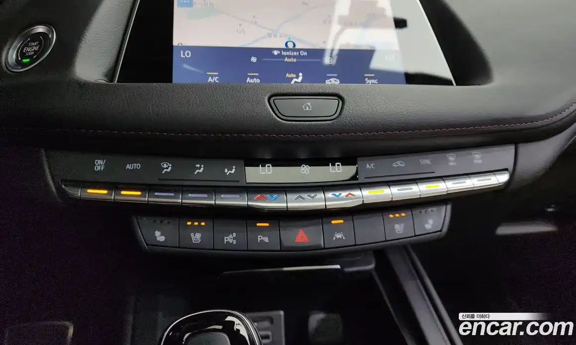 Cadillac XT4 2022 2.0 гидро, фото 33